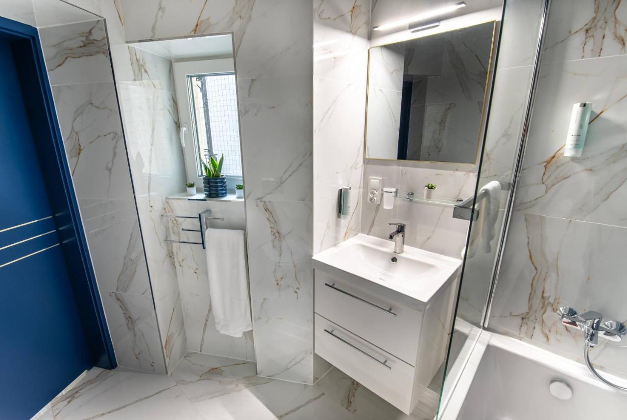 Apartamenty Yeti & Wilka W Centrum Chorzowa - Yeti Exteriér fotografie