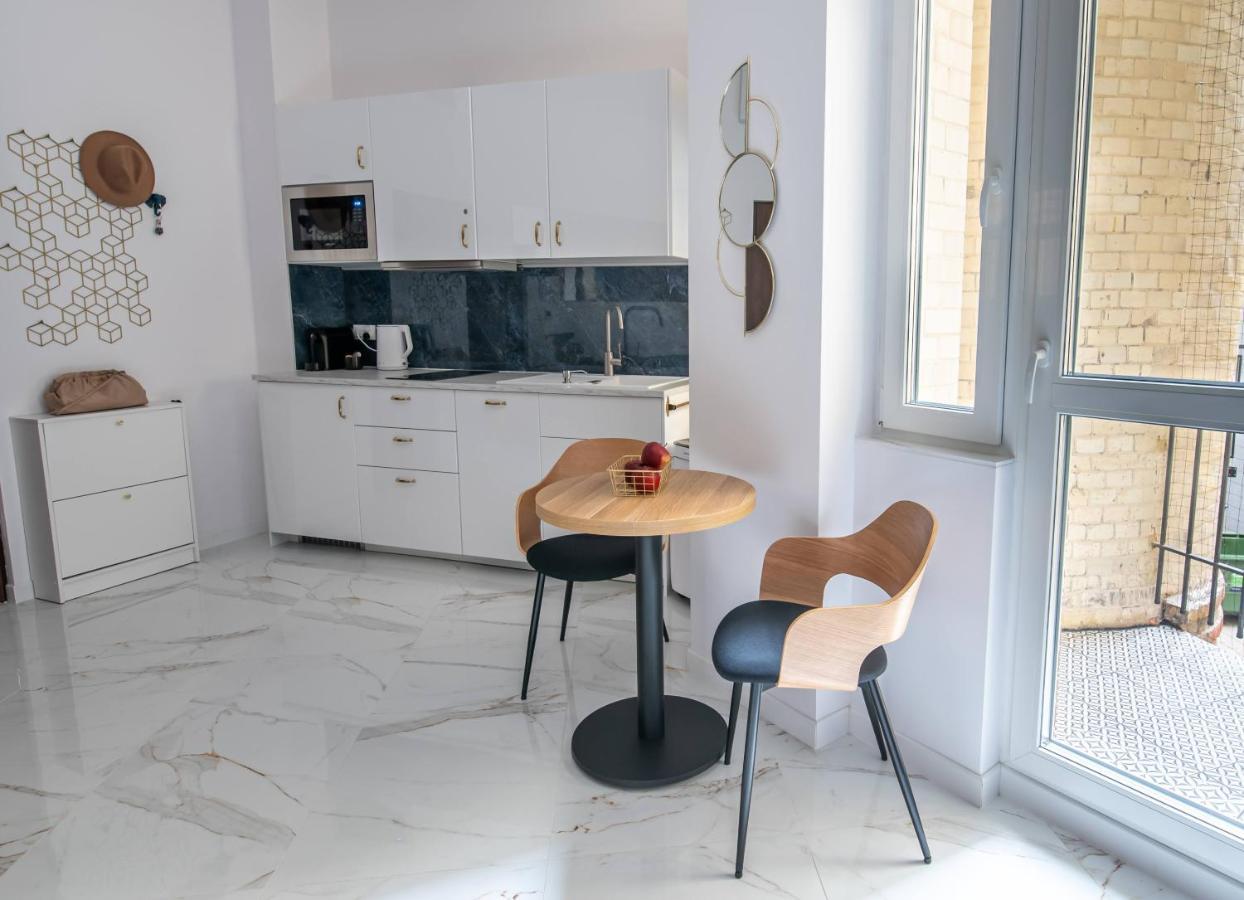 Apartamenty Yeti & Wilka W Centrum Chorzowa - Yeti Exteriér fotografie
